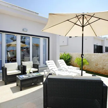 In Punta Skala With Beachpool *